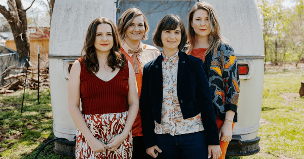 DELLA MAE