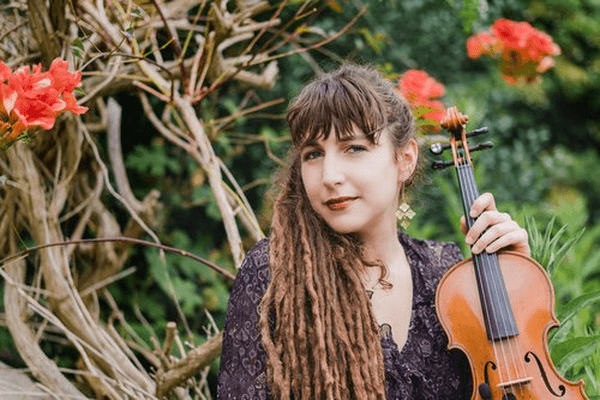 LIVE: Celtic Session w/ Emerald Rae