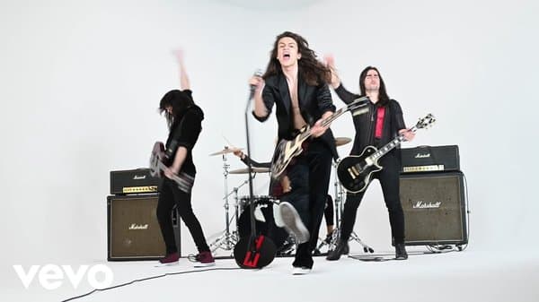 Raven's Metal Shop w/ Lost Hearts